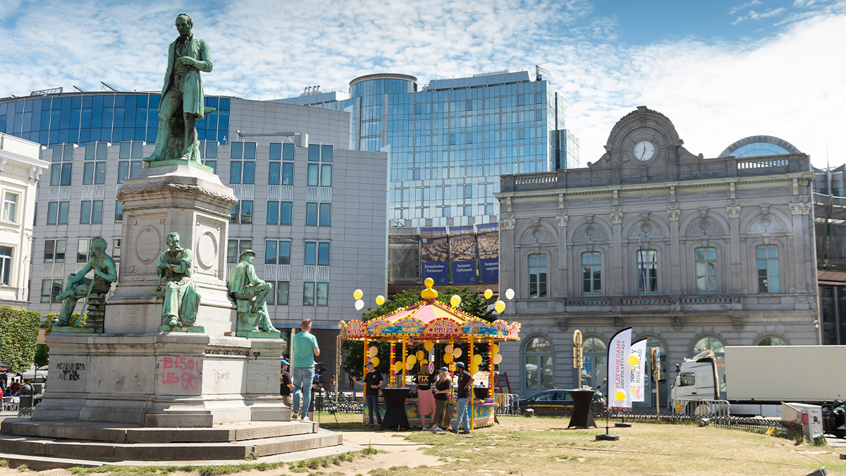 Mozilla pitches up outside the European Parliament in Brussels